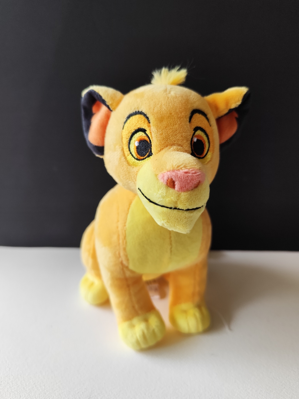 Imports Dragon Disney Lion King Simba 8" Tall Stuffed Animal Plush Character